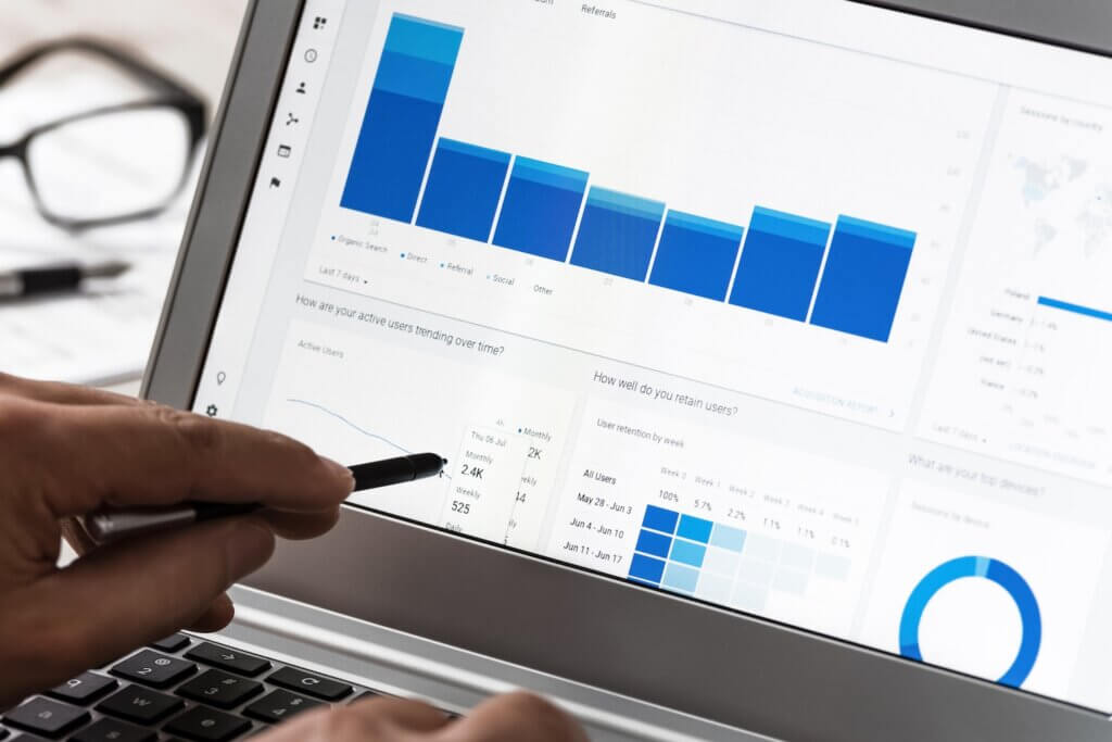 Maximiere Deine Website-Analyse: Verbindung von Google Search Console mit Analytics